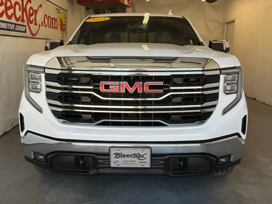 2023 Gmc Sierra 1500 SLT photo 1