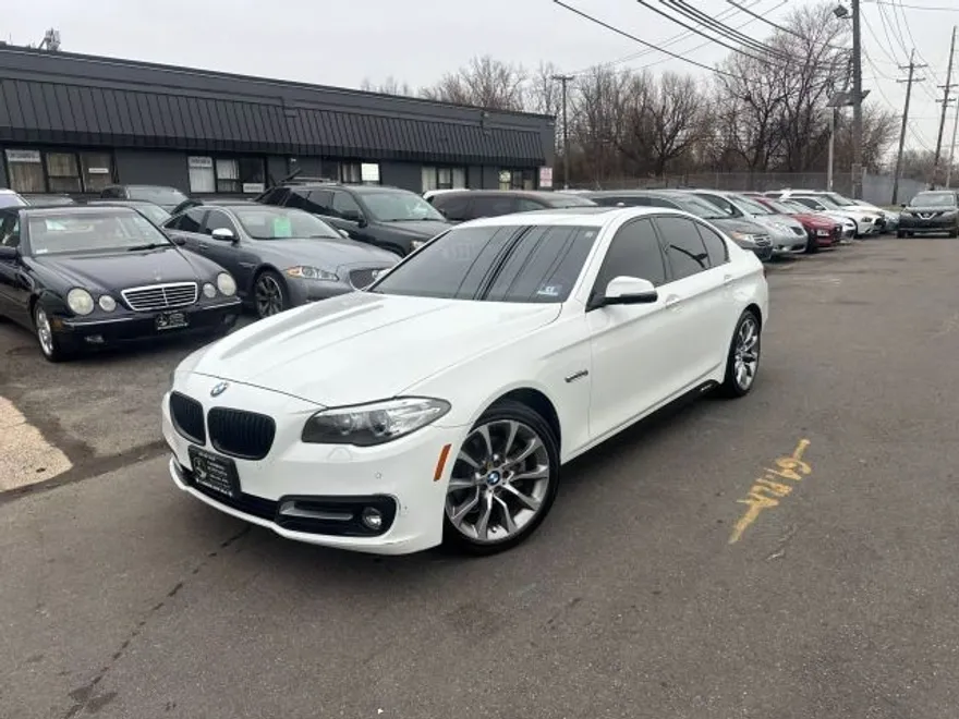 2016 Bmw 528i xDrive photo 1