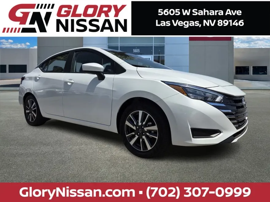 2025 Nissan Versa SV photo 1
