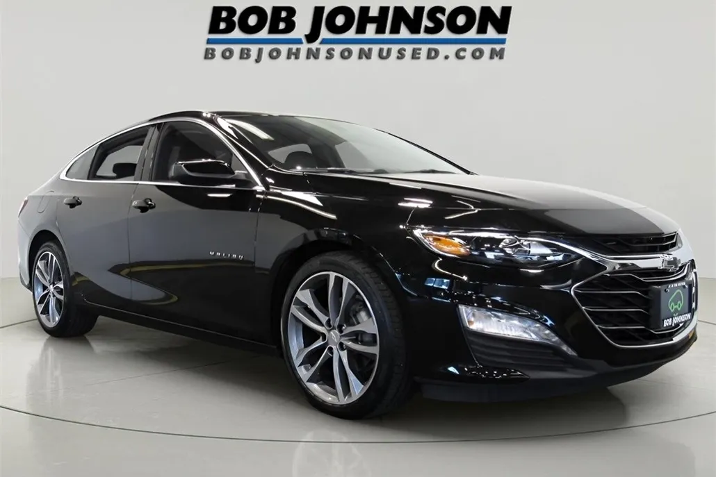 2022 Chevrolet Malibu 1LT photo 1