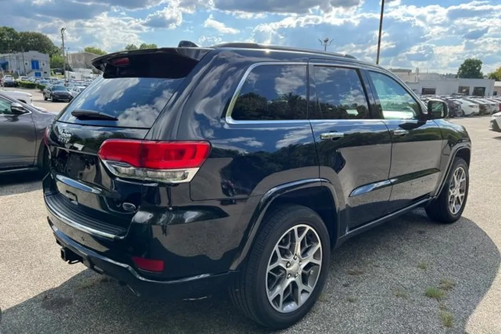 2020 Jeep Grand Cherokee Overland photo 1