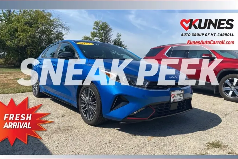 2023 Kia Forte GT-Line photo 1