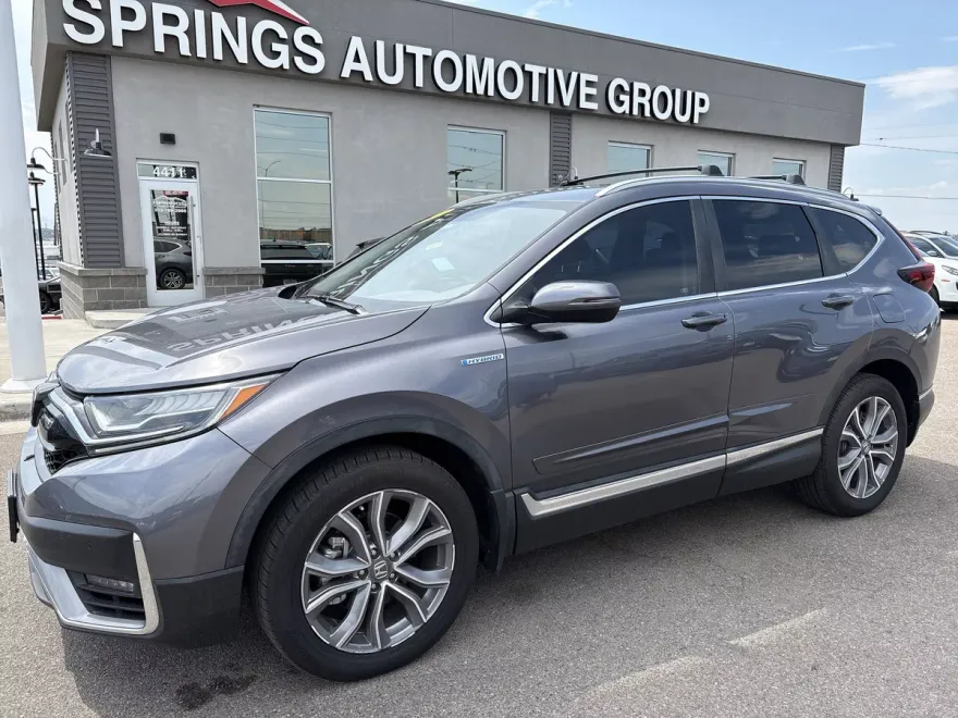 2022 Honda CR-V Hybrid Touring photo 1
