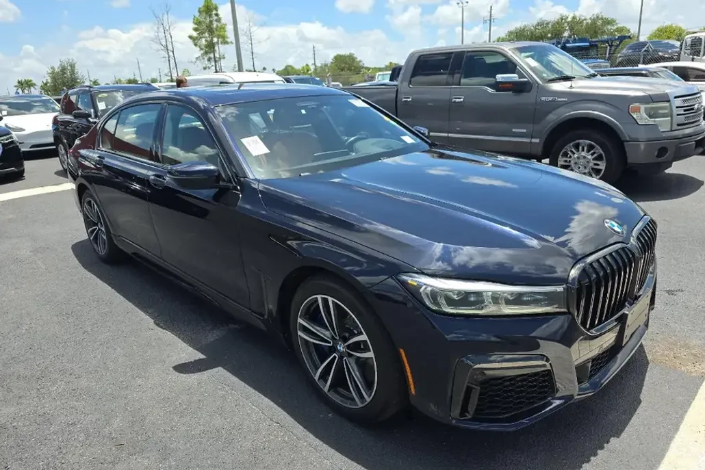 2022 Bmw 750Li photo 1