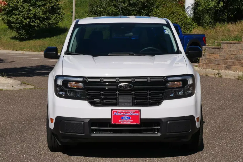 2024 Ford Maverick Lariat photo 1