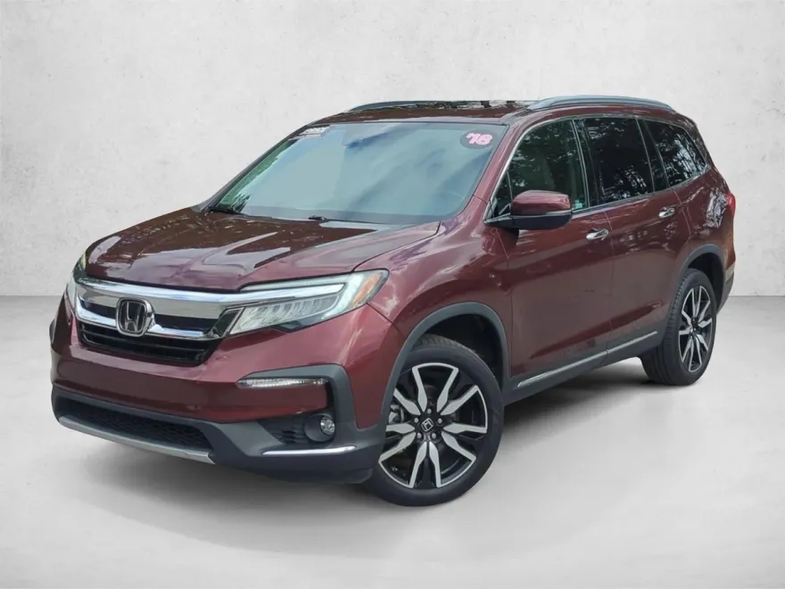 2019 Honda Pilot Touring photo 1