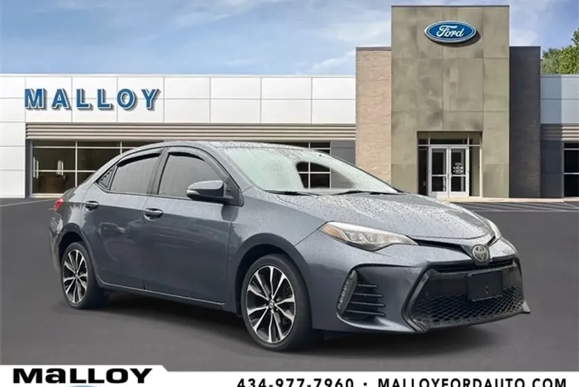2018 Toyota Corolla XSE photo 1