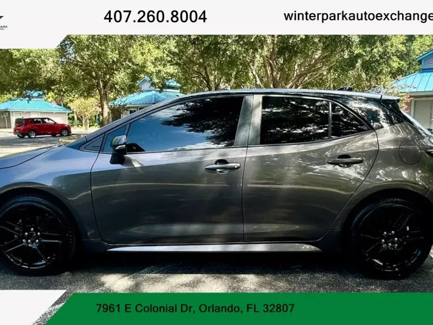 2021 Toyota Corolla XSE photo 1