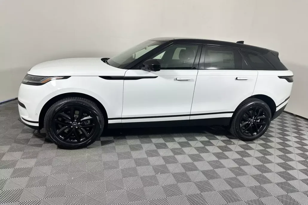 2026 Land Rover Range Rover Velar S photo 1