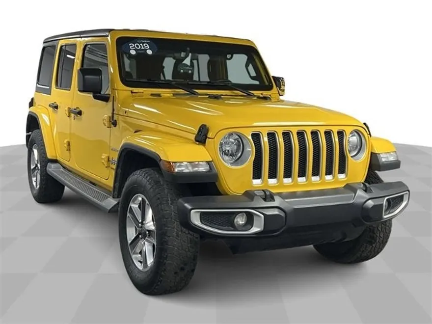 2019 Jeep Wrangler Unlimited Sahara photo 1