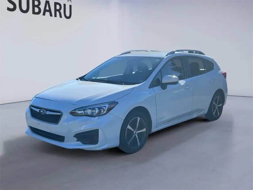 2019 Subaru Impreza 2.0i Premium photo 1