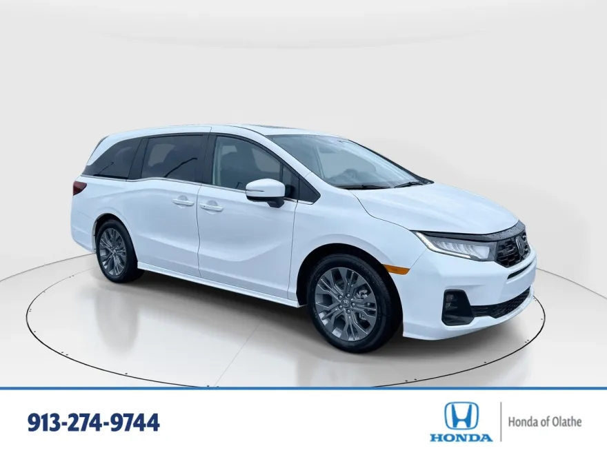 2026 Honda Odyssey Touring photo 1
