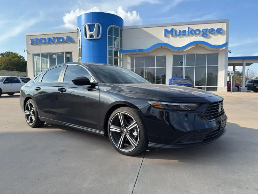 2023 Honda Accord Hybrid Sport photo 1