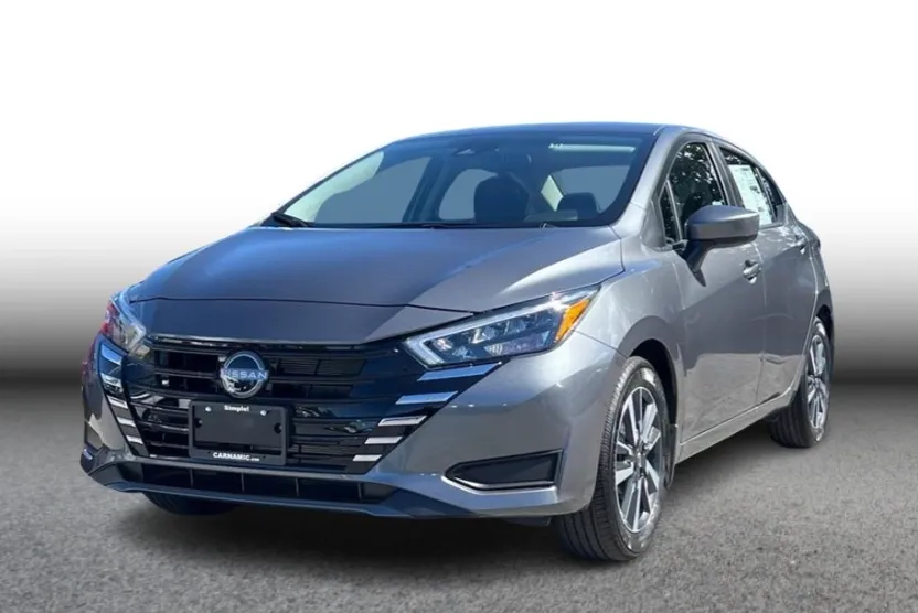 2025 Nissan Versa SV photo 1