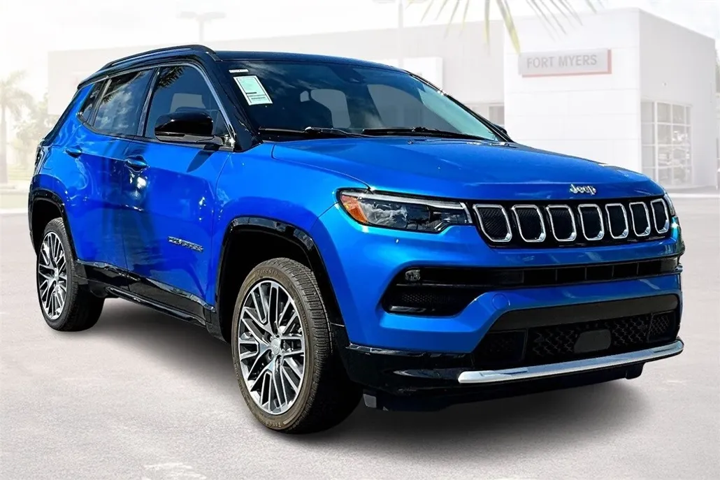 2022 Jeep Compass Limited photo 1