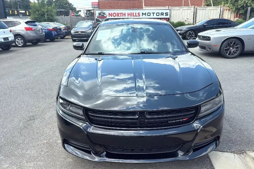 2021 Dodge Charger SXT photo 1