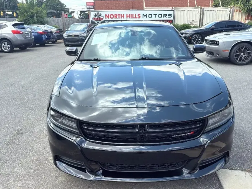 2021 Dodge Charger SXT photo 1