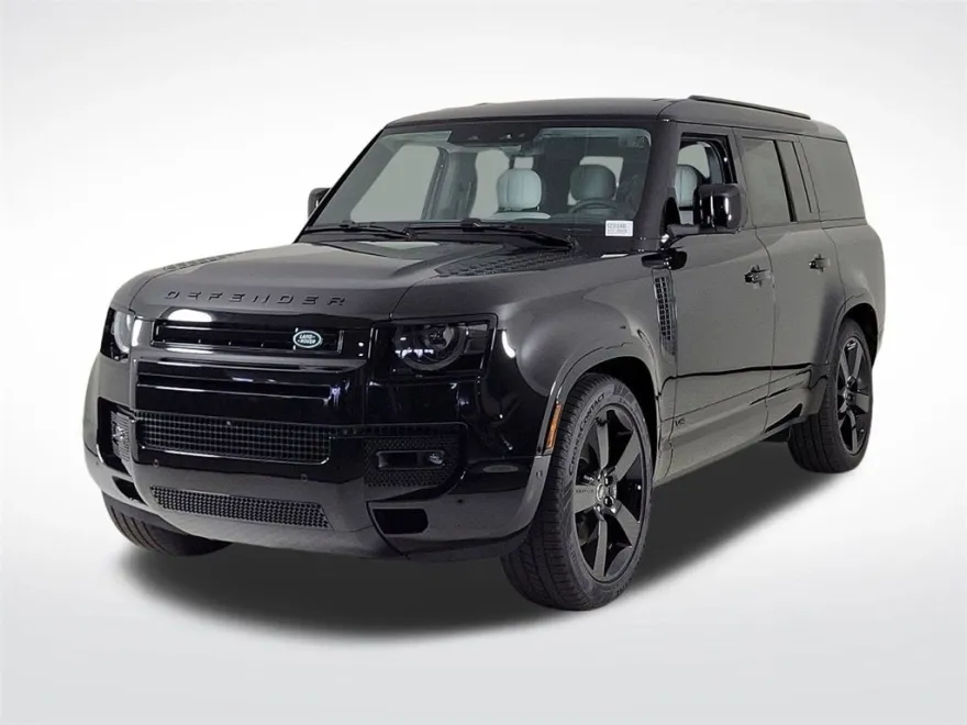 2025 Land Rover Defender 130 V8 photo 1