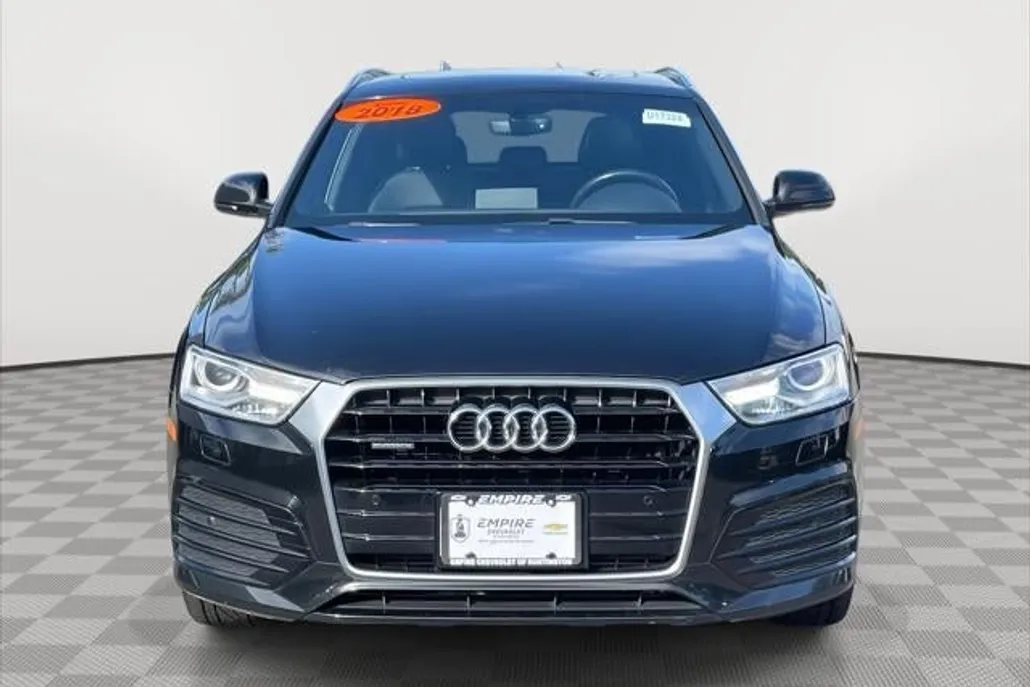 2018 Audi Q3 Premium photo 1