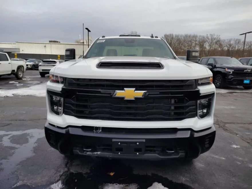 2025 Chevrolet Silverado 2500HD Work Truck photo 1