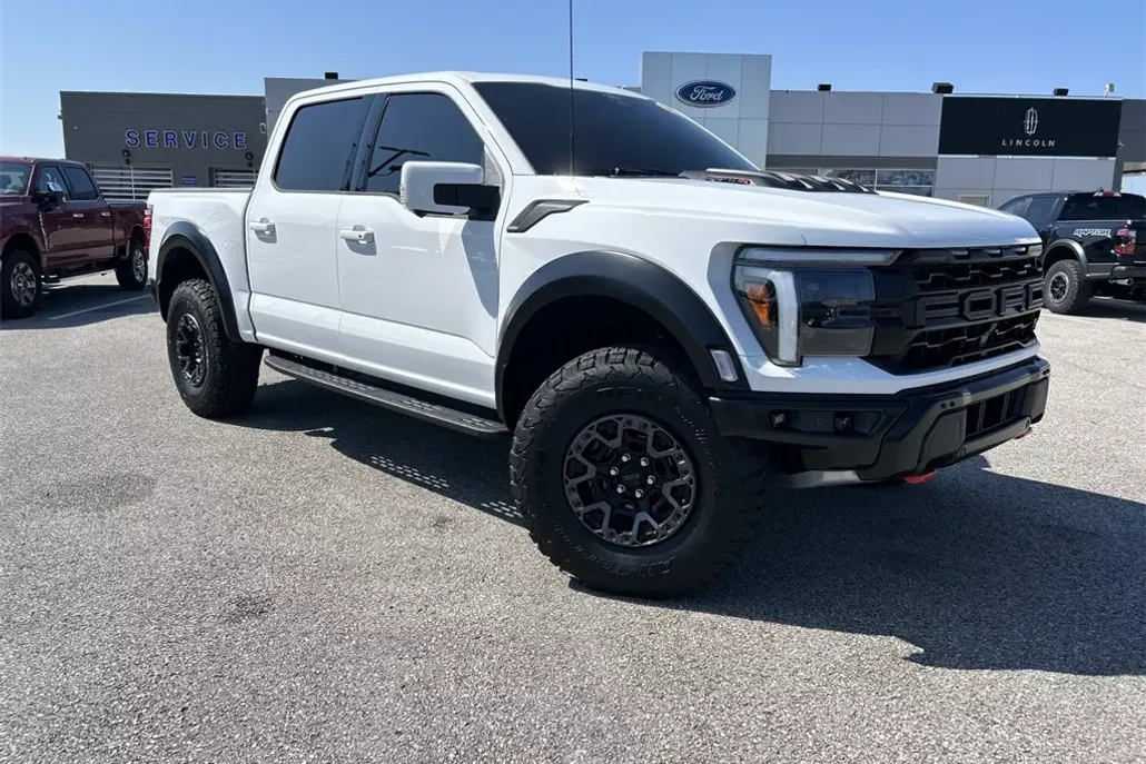 2024 Ford F-150 Raptor photo 1