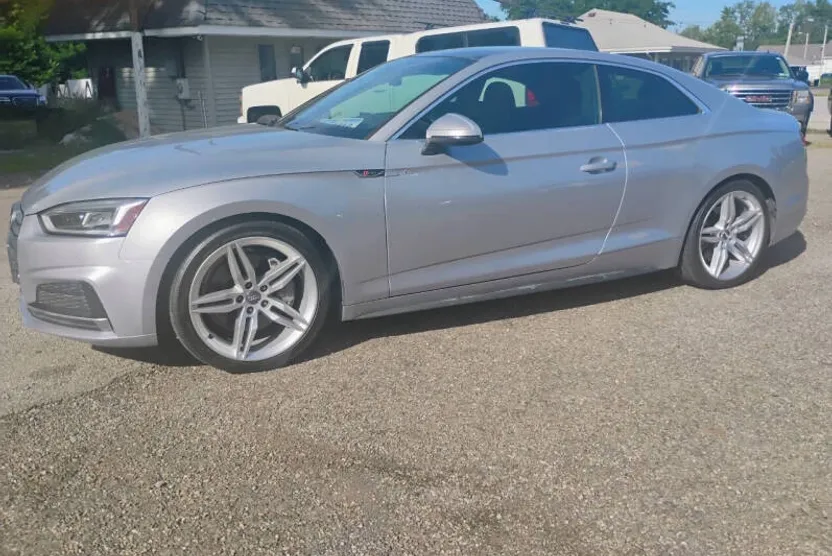 2018 Audi A5 2.0T Quattro Premium Plus photo 1