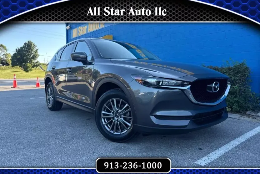 2017 Mazda CX-5 Touring photo 1