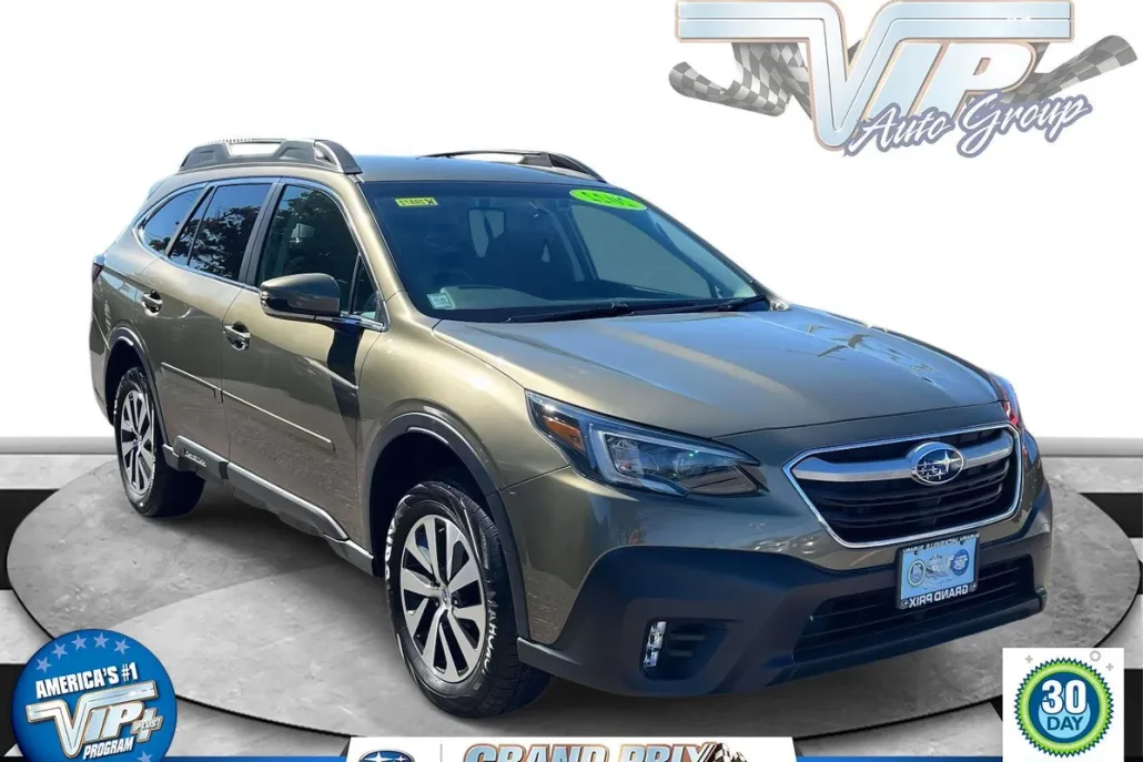2022 Subaru Outback Premium photo 1