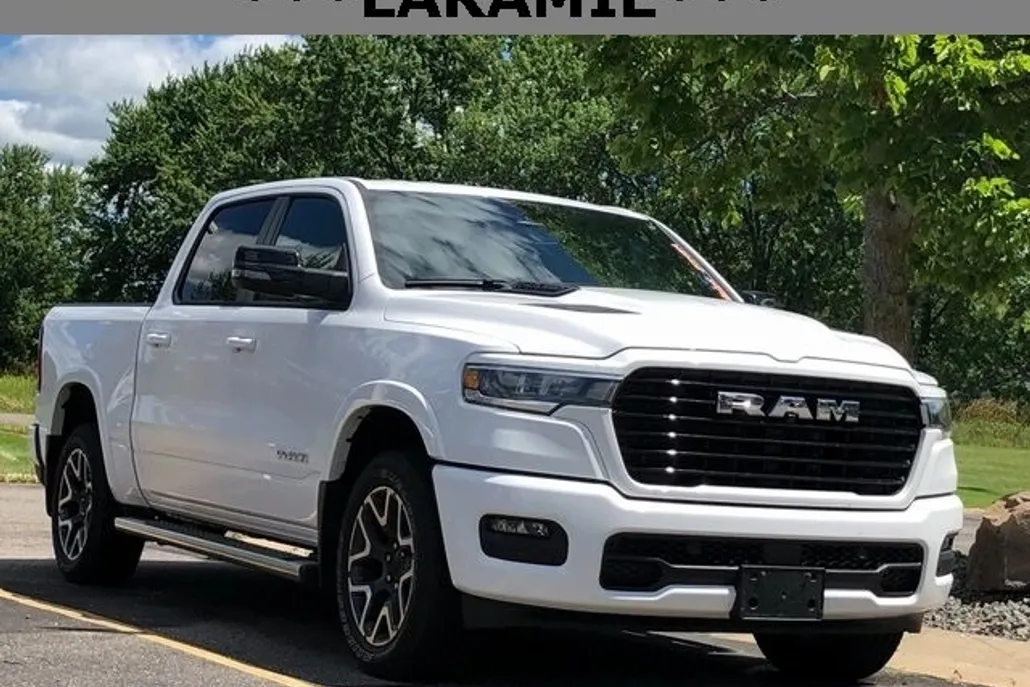 2025 Ram 1500 Laramie photo 1