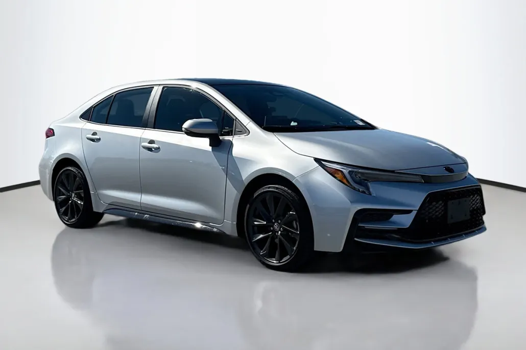 2025 Toyota Corolla XSE photo 1
