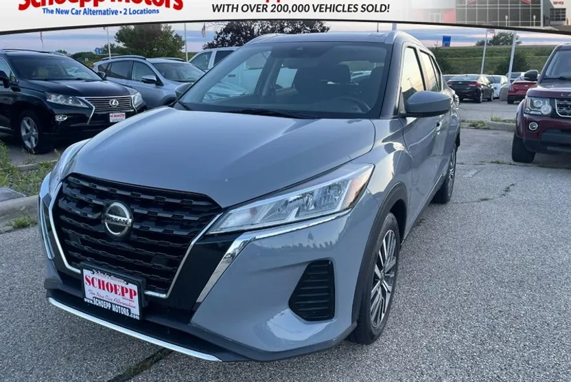 2021 Nissan Kicks SV photo 1
