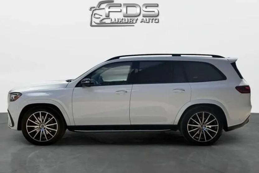2024 Mercedes Benz GLS 580 photo 1