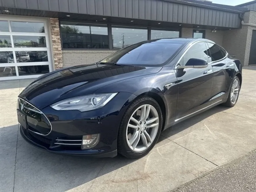 2014 Tesla Model S 60 photo 1