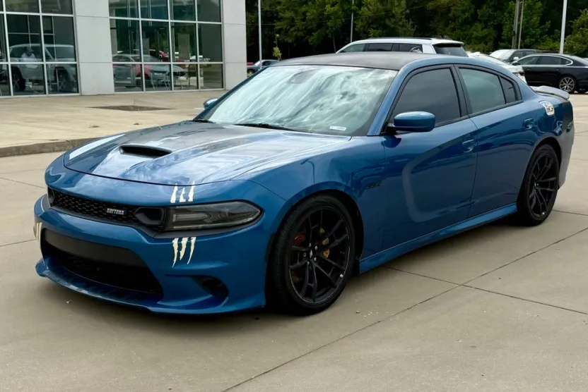 2020 Dodge Charger Scat Pack photo 1