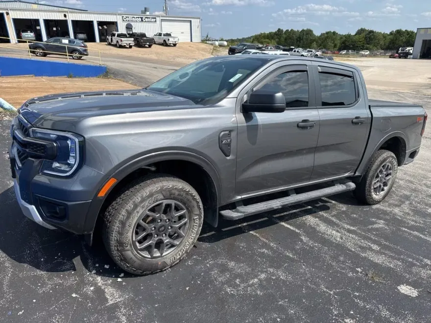 2024 Ford Ranger XLT photo 1