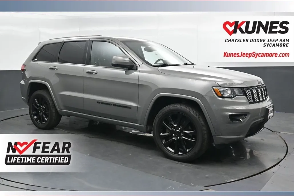 2022 Jeep Cherokee Laredo X photo 1