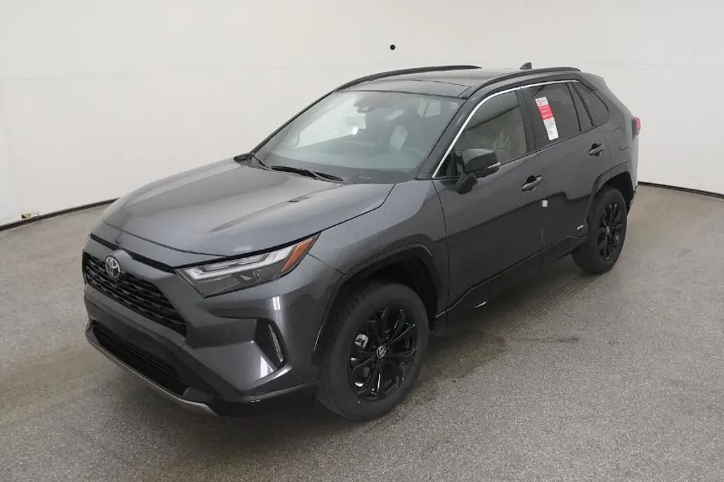 2025 Toyota RAV4 Hybrid XSE photo 1