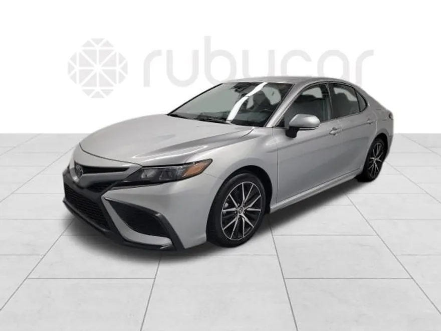 2023 Toyota Camry SE photo 1