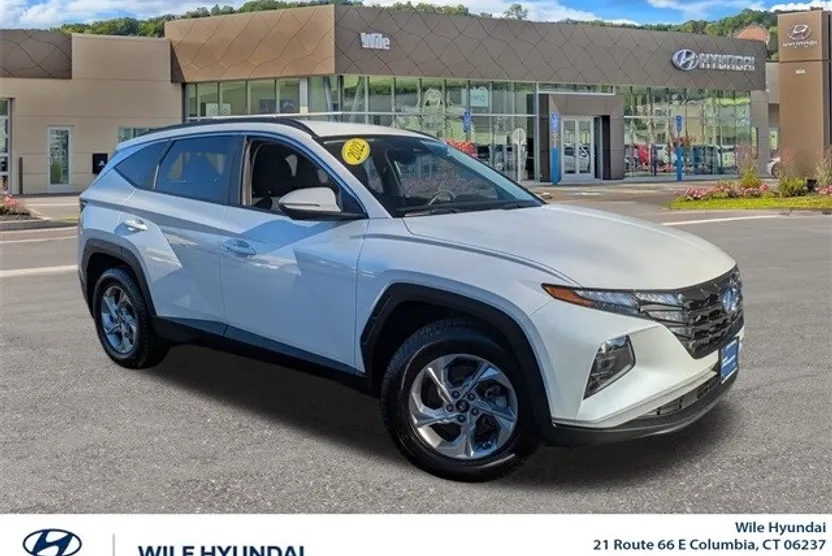 2022 Hyundai Tucson SEL photo 1