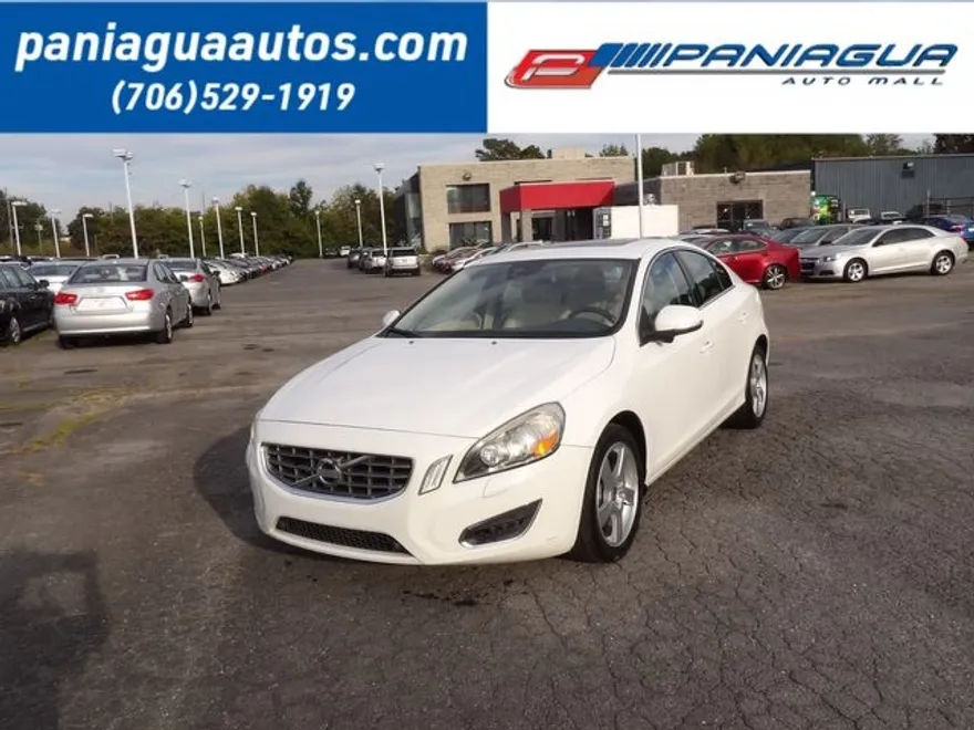 2013 Volvo S60 T5 Premier Plus photo 1