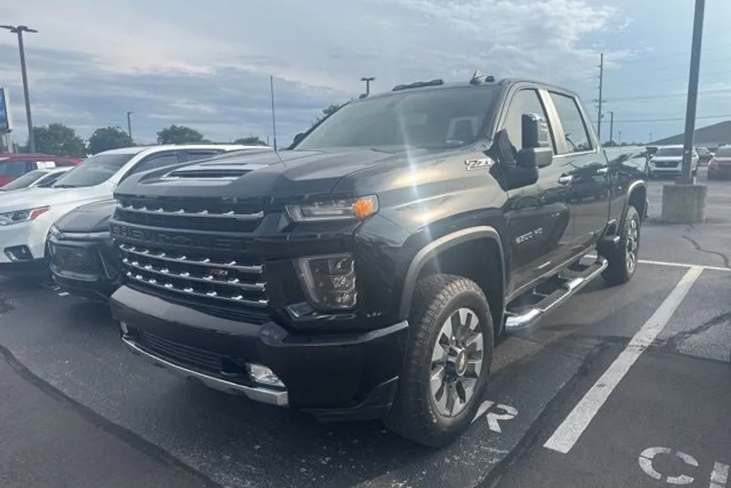 2021 Chevrolet Silverado 2500HD LT photo 1