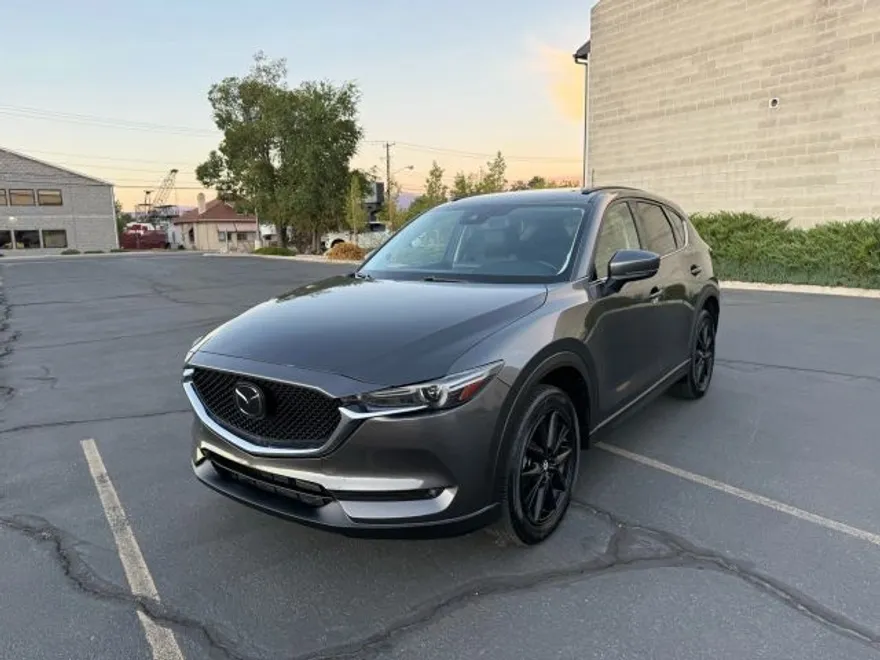2018 Mazda CX-5 Grand Touring Sport photo 1