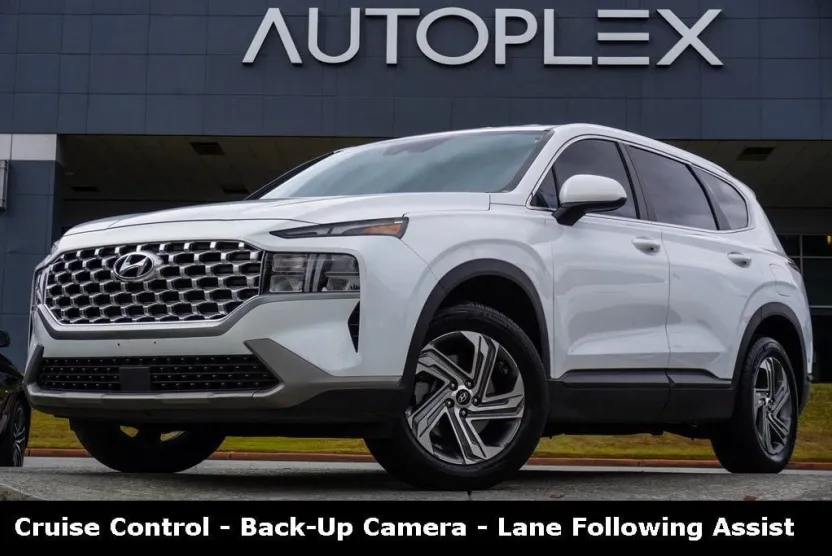 2023 Hyundai Santa Fe SE photo 1