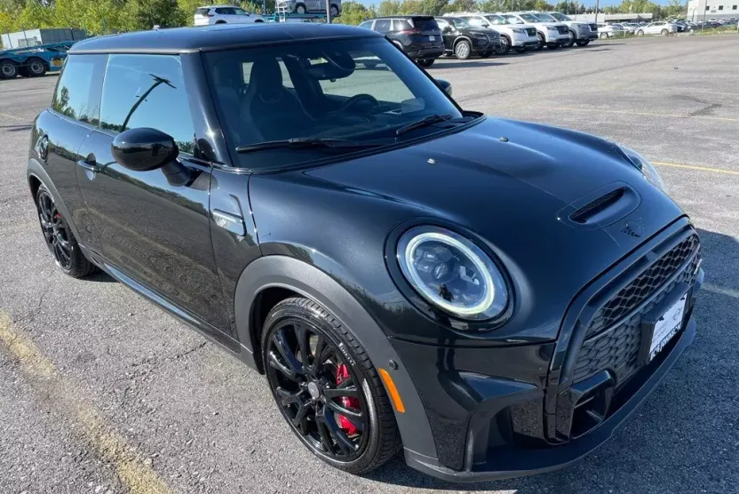 2024 Mini Cooper 2 Door Hardtop photo 1