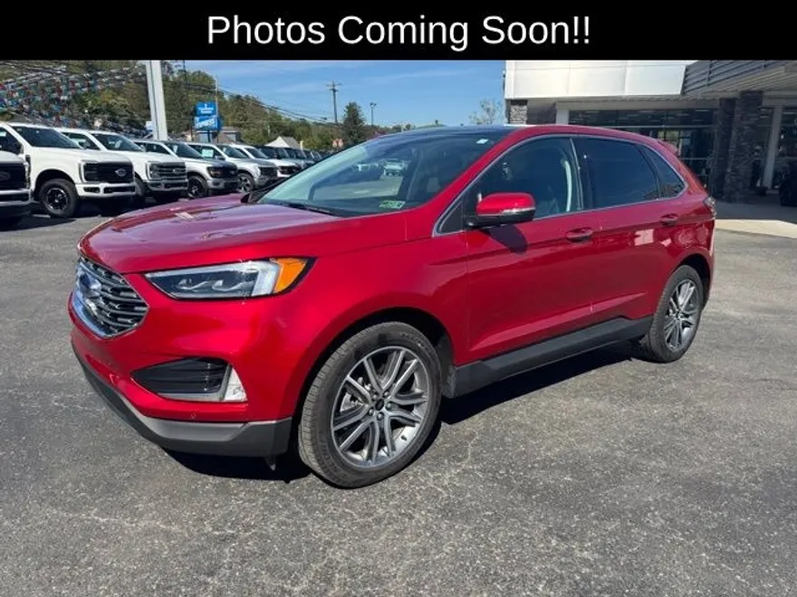 2024 Ford Edge Titanium photo 1