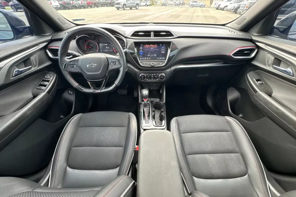 2021 Chevrolet Trailblazer RS photo 1