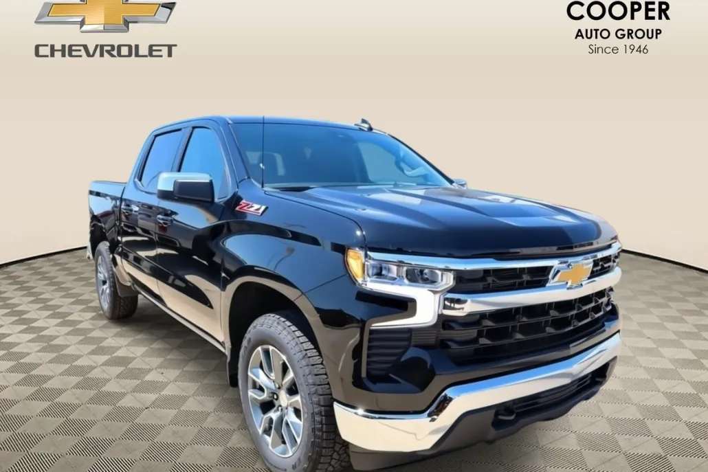 2026 Chevrolet Silverado 1500 LT1 photo 1
