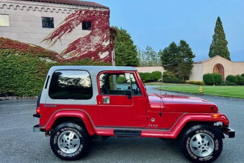 1989 Jeep Wrangler Laredo photo 1