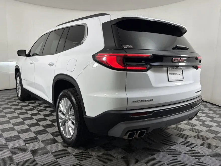 2025 Gmc Acadia Elevation photo 1