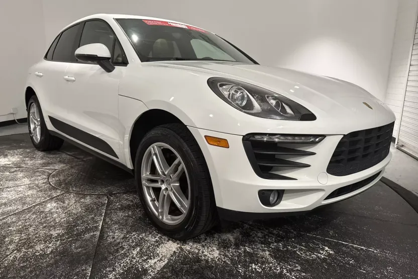 2018 Porsche Macan photo 1